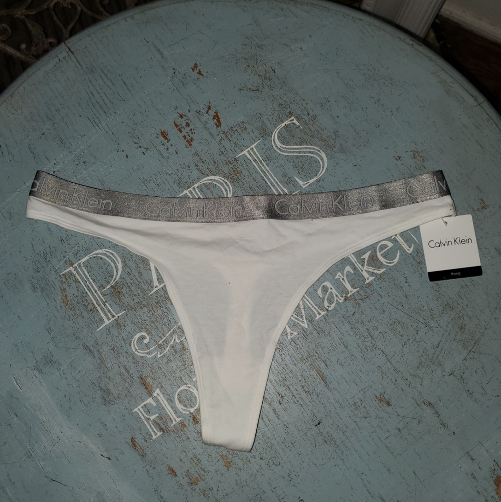Calvin Klein Thong Panties,  Large, NEW